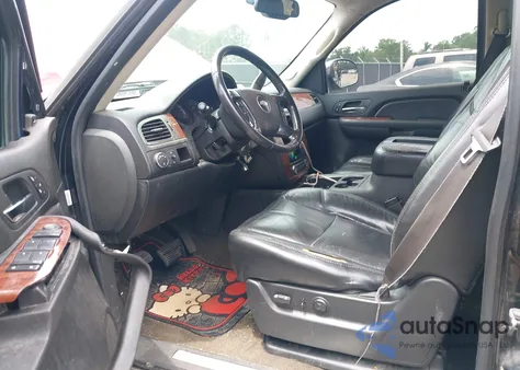 2007 Chevrolet Tahoe Ltz from USA, damaged, VIN 1GNFC13047R262412